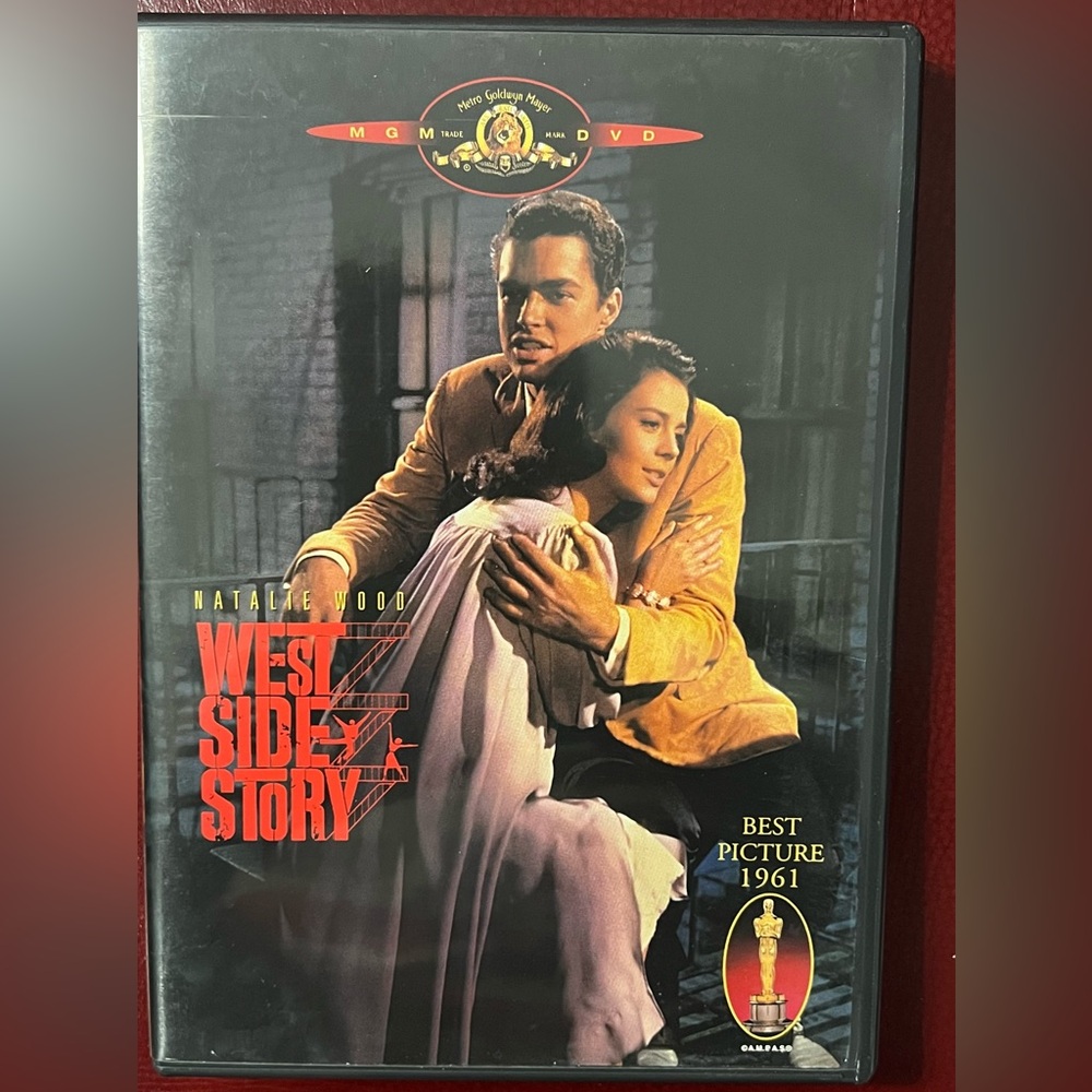 WEST SIDE STORY DVD WIDESCREEN with Natalie Wood & Rita Moreno